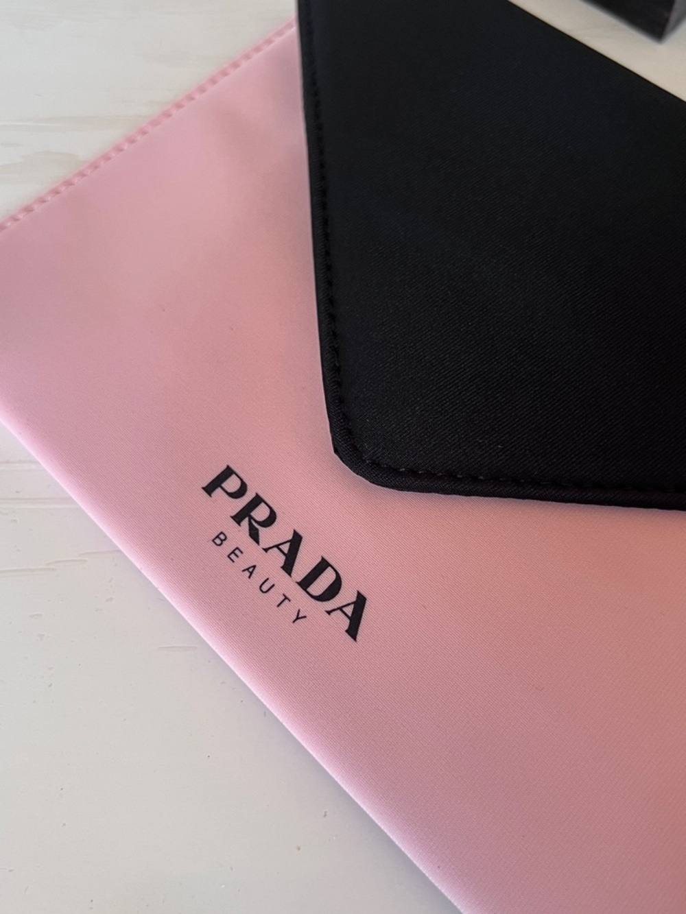 New! Prada Beauty cosmetics bag/ Clutch - Picture 2 of 7